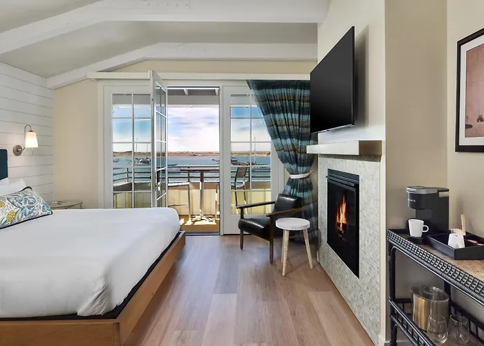 Inn At Rose\'S Landing