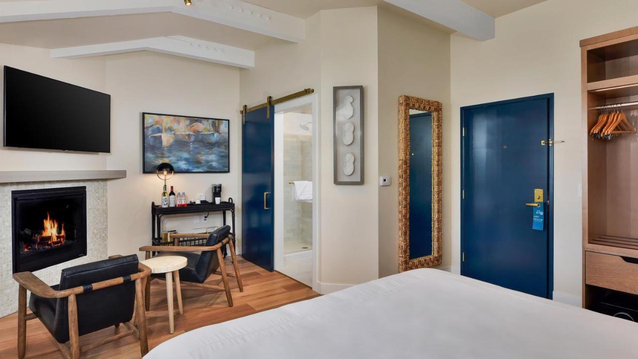 Hotel At Rose's Landing 3*